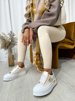 Load image into Gallery viewer, Luxe Bee Decorative Lace Up Platform Trainers
