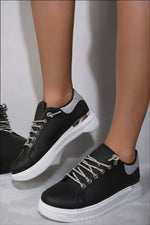 Load image into Gallery viewer, Embellished Lace Platform Trainers
