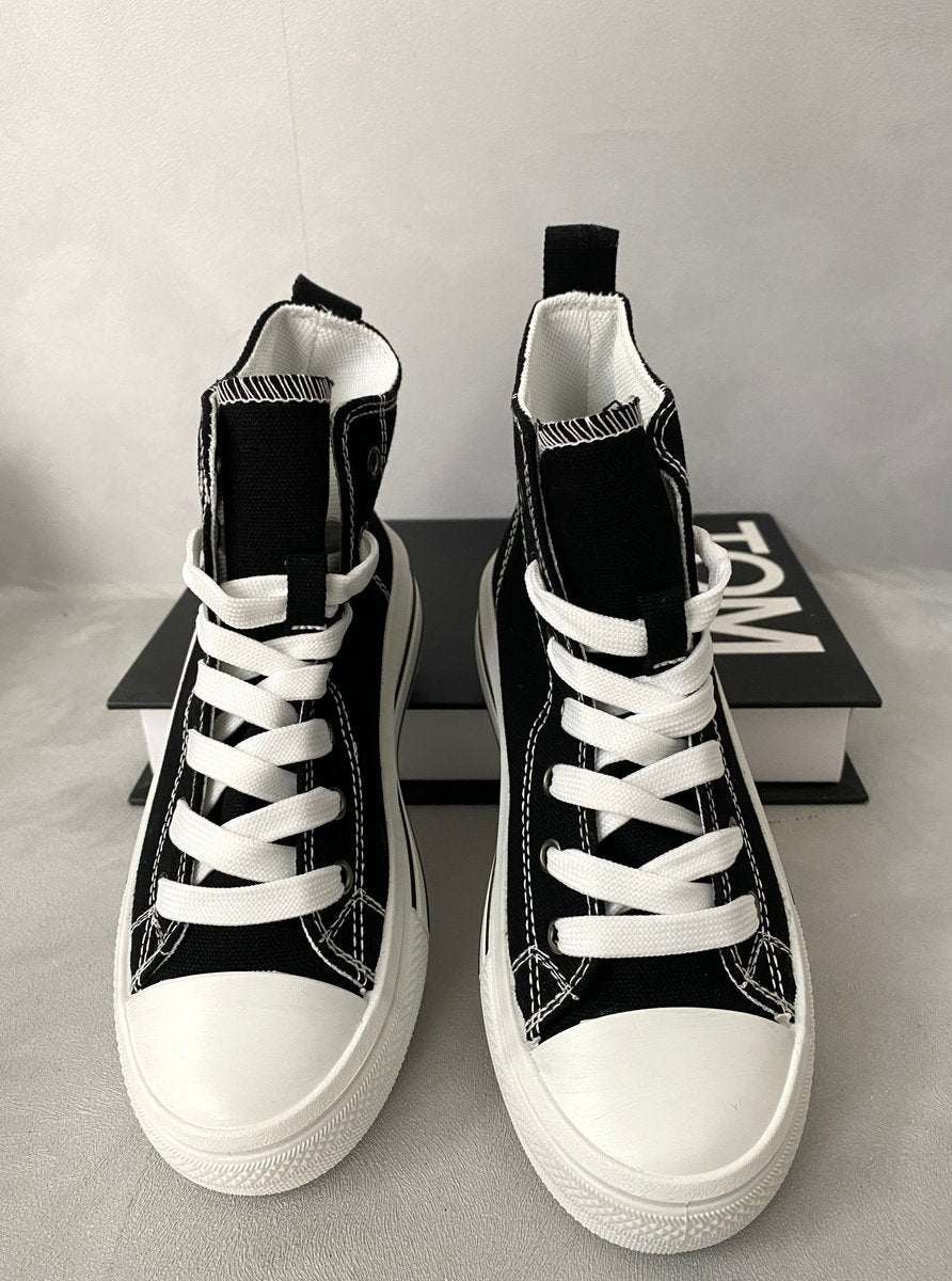 Kid's High Top Lace Up Heart Detailed Trainers