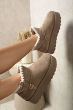 Load image into Gallery viewer, Fur-lined Platform Ankle Boots
