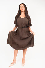 Load image into Gallery viewer, Short Sleeve Pleated Midi Dress with Waist Belt
