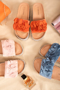 Ruffle Detail Espadrille Flatform Sandals