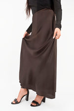 Load image into Gallery viewer, Lightweight High Waisted Maxi Skirt
