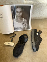 Load image into Gallery viewer, Printed Sling Back Platform Clogs
