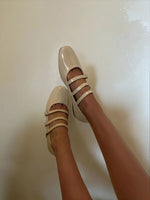 Load image into Gallery viewer, Strappy Buckle Detail Flat Shoes
