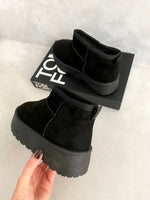 Load image into Gallery viewer, Kid&#39;s Aztec Detail Low Ankle Platform Slipper Boots
