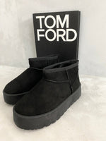Load image into Gallery viewer, Kid&#39;s Aztec Detail Low Ankle Platform Slipper Boots
