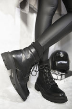 Load image into Gallery viewer, Platform Lace Up Ankle Boots
