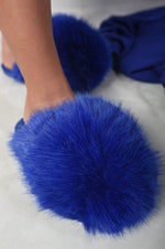 Load image into Gallery viewer, Fluffy Faux Fur Winter Sandals
