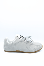 Load image into Gallery viewer, Double Contrast Lace Up Flat Trainers
