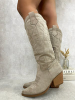 Load image into Gallery viewer, Block Heel Cowboy Boots
