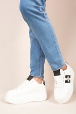 Load image into Gallery viewer, Chunky Glitter Detail Trainers with Bee Charm
