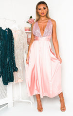 Load image into Gallery viewer, Backless Sequin Midi Dress

