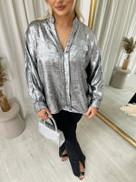 Load image into Gallery viewer, Metallic V-Neck Oversized Top

