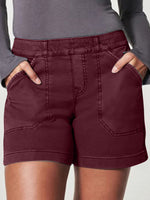 Load image into Gallery viewer, Cream Large Pocket Casual Shorts
