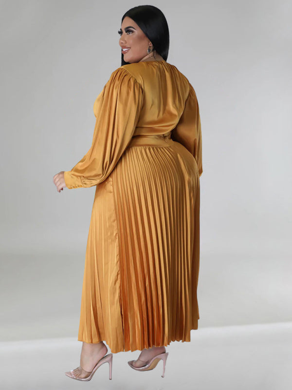 Curve Pleated Round Neck Long Sleeve Dress