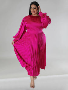 Curve Pleated Round Neck Long Sleeve Dress