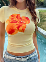 Load image into Gallery viewer, Slim Waist Flower Print T-Shirt
