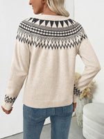 Load image into Gallery viewer, Vintage Knitted Sweater
