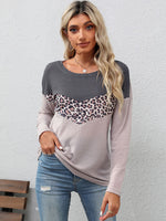 Load image into Gallery viewer, Chevron Rib Knit Long Sleeve Top
